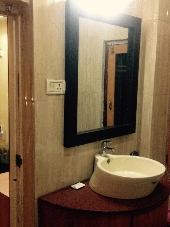 Hotel Bengal International Siliguri Chambre photo
