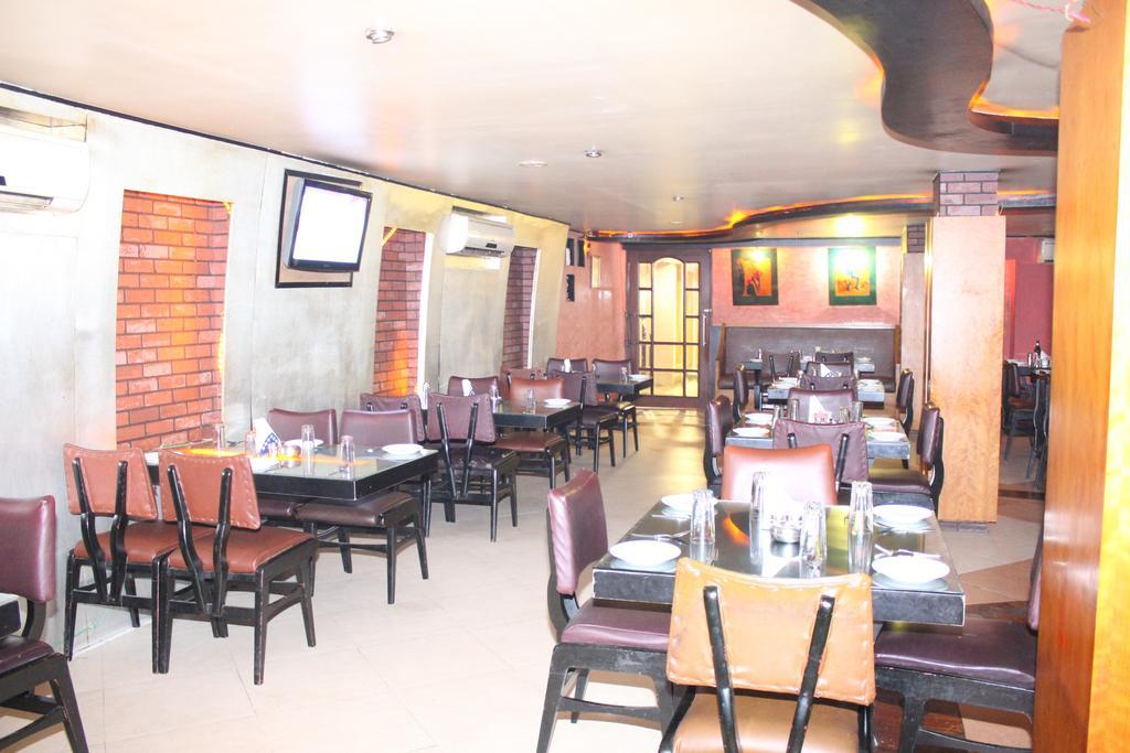 Hotel Bengal International Siliguri Extérieur photo
